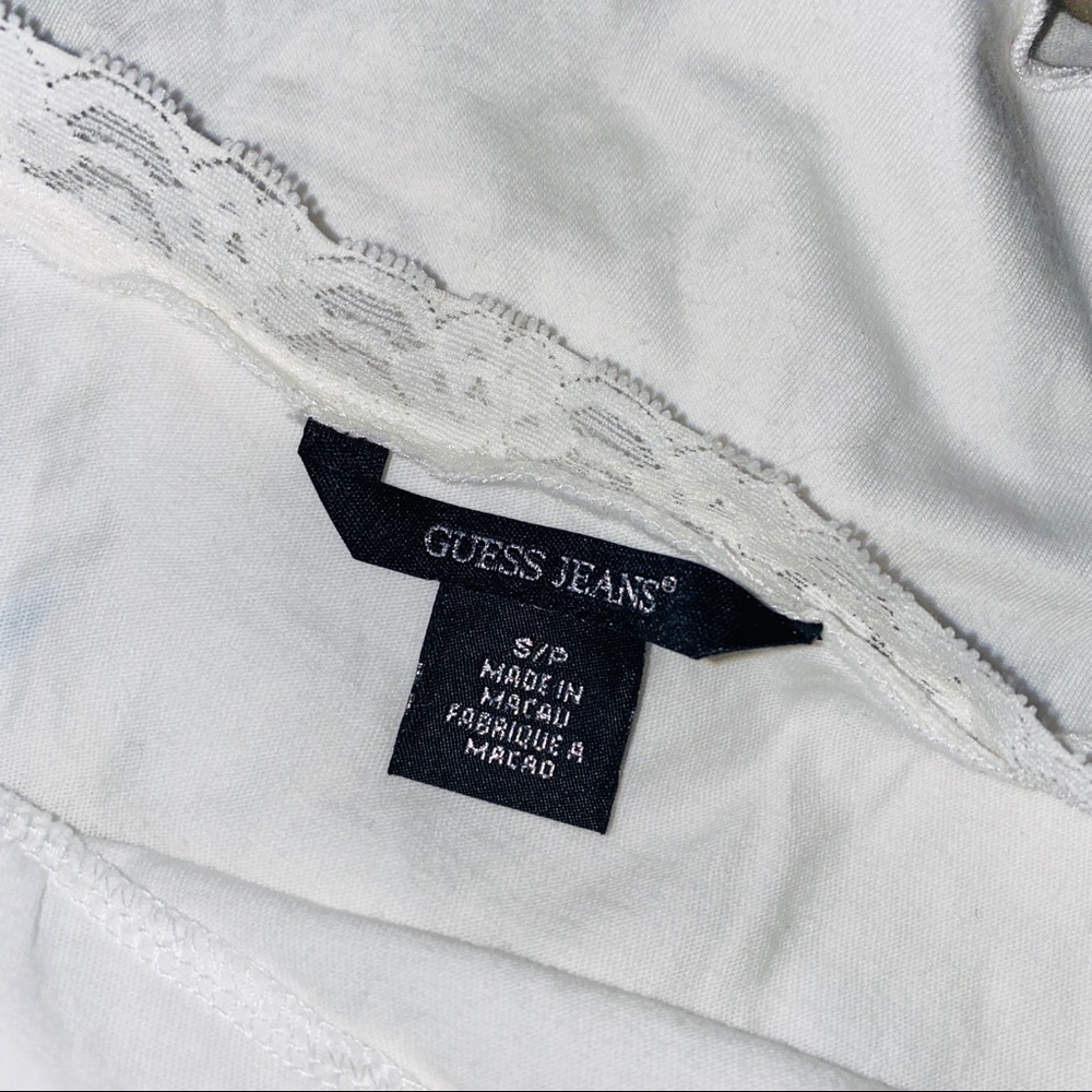GUESS White blue tropical sparkle flower tank top - Picture 4 of 4